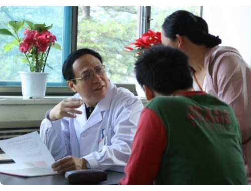 络学大医吴以岭院士：破解微血管病变难题