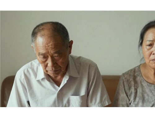 中老年人群的生理性脱发，别把精血衰退当成无解的问题